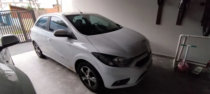 Chevrolet Onix Hatch LTZ 1.4 8V Flex Aut. 4P 2018