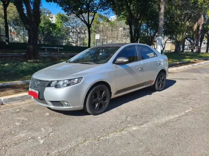 Kia Motors Cerato 1.6 16V Aut. 2010