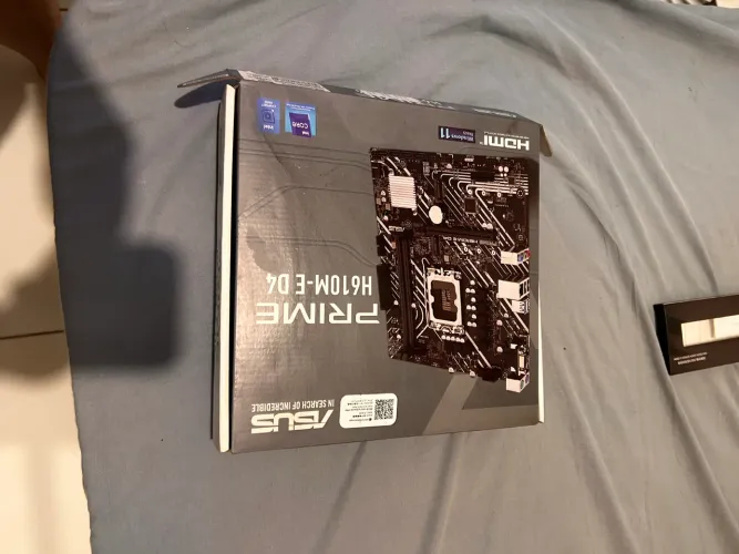 ASUS PRIME H610M-E D4 + Memória DDR4 Hikvision