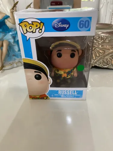 Funko pop Disney up Altas aventuras Russel 