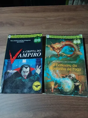 Livro-Jogo Cripta do Vampiro + Feiticeiro da Montanha do Fogo | Steve Jackson, LivingStone