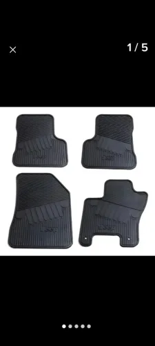 Tapete renegade original mopar borracha e carpete