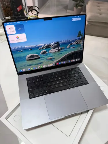 Macbook Pro M1 16GB Ram SSD 1TB