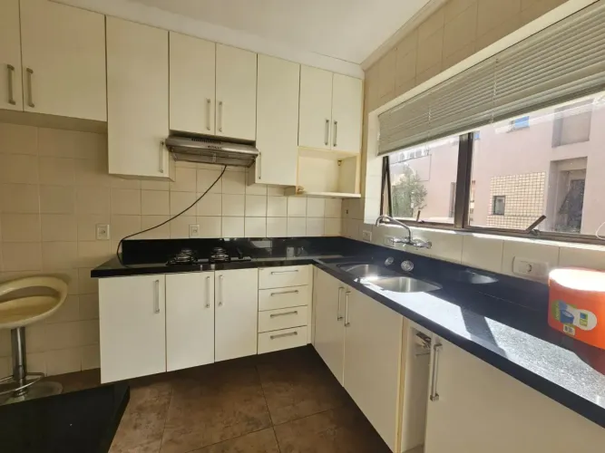 Duplex para venda tem 212 metros quadrados com 3 quartos em Bela Vista - Porto Alegre - RS