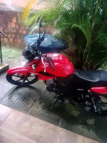 Moto toda original com 4milkm preço abaixo da Fipe