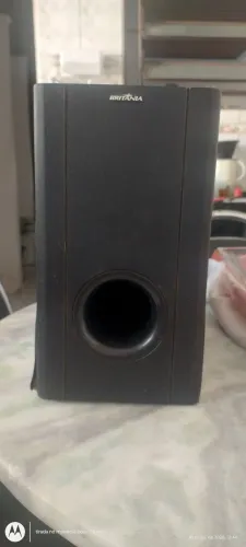 Caixa subwoofer Britânia 