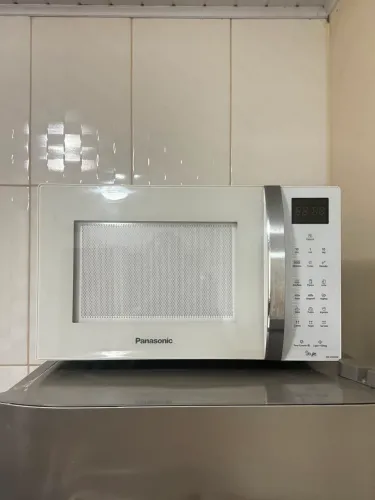 Forno microondas Panasonic