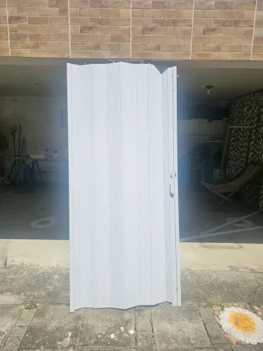 Vendo porta sanfonada