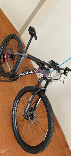 Oggi Big Wheel 7.0 (2024) - Tamanho 17 (M) com Upgrades