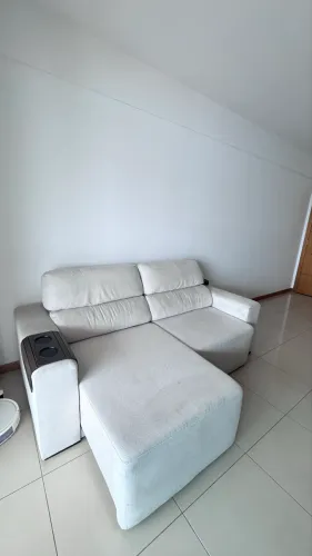 Sofá retrátil