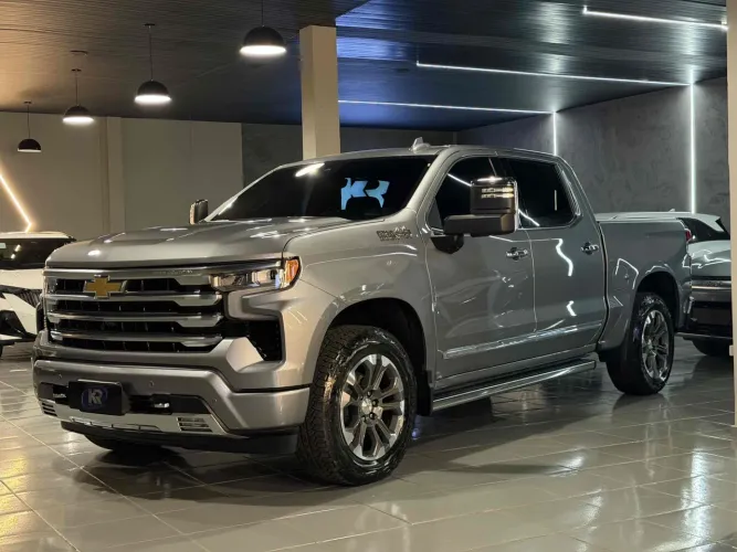 Chevrolet Silverado High Country 5.3 V8 AWD Aut. 2025