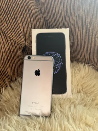 iPhone 6 na caixa - não liga / para retirada de peças