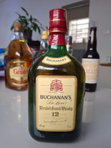 Buchanan's de Luxe - Coleção de whiskey de 1° linha com mais de 20 anos guardado