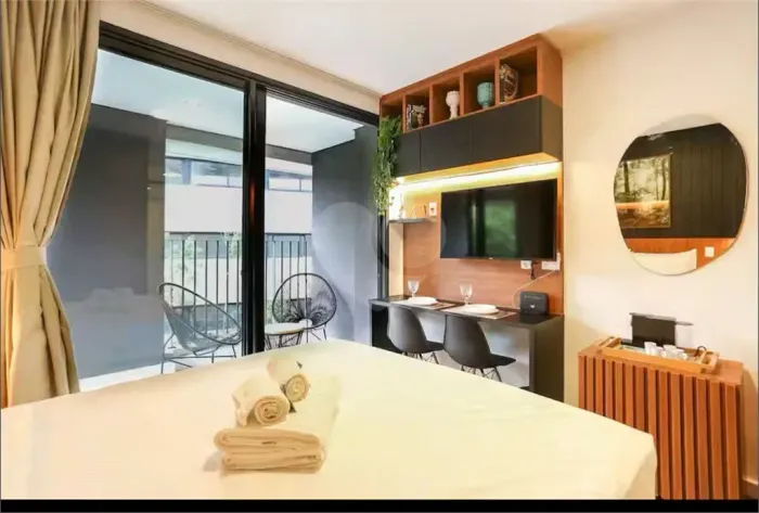 Studio de 1 Quarto para venda no Esquina Pinheiros | Próximo ao Metrô