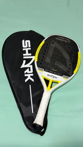 Raquete Beach Tennis Shark Kinetic Tour Carbono 3k Tratamento Original em Perfeito Estado