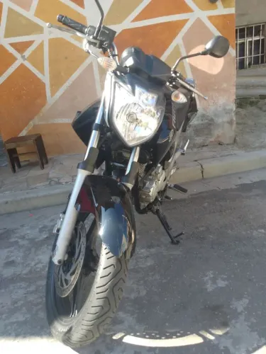 Fazer 250 Preta 2013 