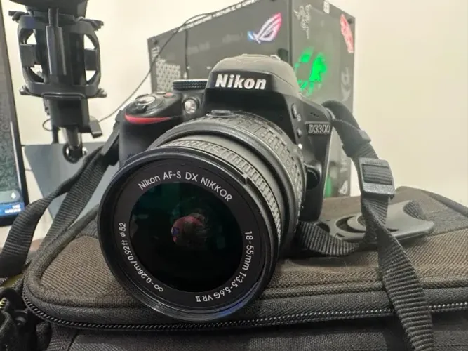 Nikon D3300 + lente 18-55mm afs nikkor quase sem uso menos de 4000 clicks sem mofo