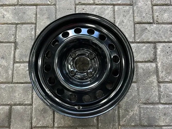 Roda de Ferro Renault 14 4x100 R$249,00 - Roda Pintura Restaurada 
