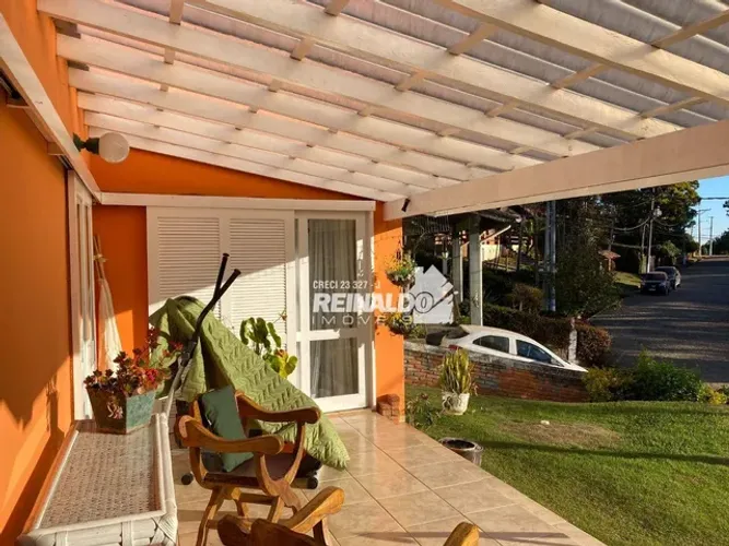 Casa com 6 dormitórios à venda, 250 m² por R$ 1.280.000,00 - Condomínio A Montanha - Morun
