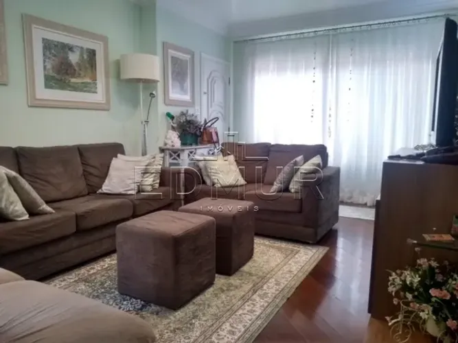 SOBRADO para VENDA com 385m² no bairro Vila América com 4 quartos e 5 vagas. Santo André,