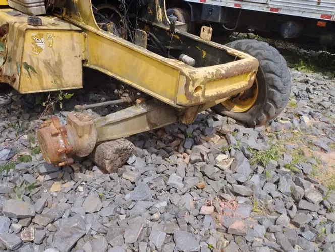 Eixo dianteiro New Holland 4x4