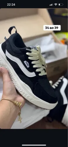 Tênis Vans Preto - Tamanho 34 ao 43