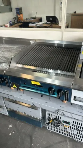 Chapa Grill Charbroiler Gás Linha Prime 60cm Venâncio nova 
