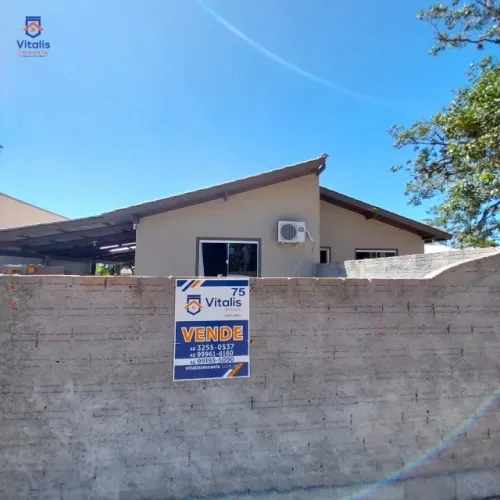 Casas geminadas em Imbituba, bairro Alto Arroio, 700 metros até a lagoa 