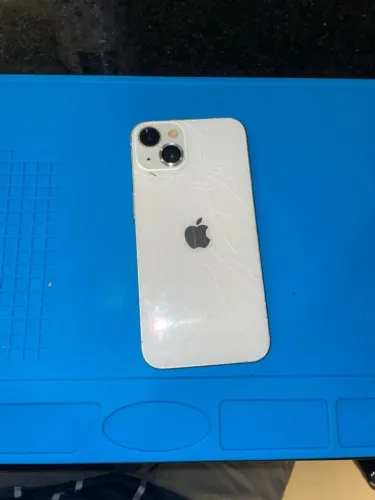 VENDO TAMPA TRASEIRA IPHONE 13