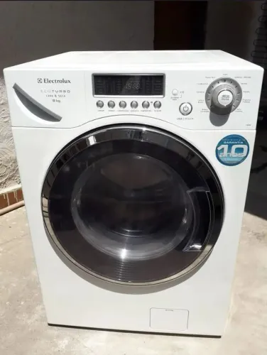 ? vendo lava e seca Eletrolux toda higienizada e com garantia ?