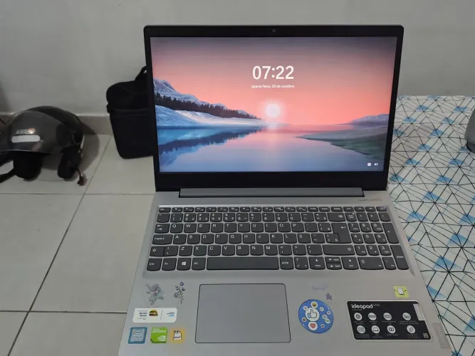 Notebook Lenovo s145
