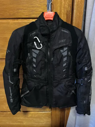 Jaqueta X11 Expedition Feminina Preto