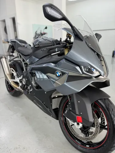 BMW S1000RR 2026 Apenas 300KM - Estado de 0KM! 