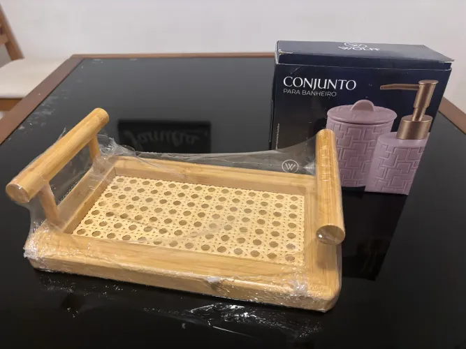 Conjunto para banheiro (bandeja + saboneteira)