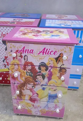 Cômoda Infantil Personalizada 4 Gavetas Feminina