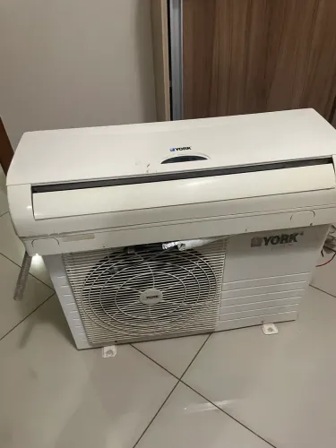 Ar condicionado York 12000 Btu 