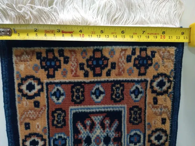 Tapete persa antigo para MESA PEQUENA