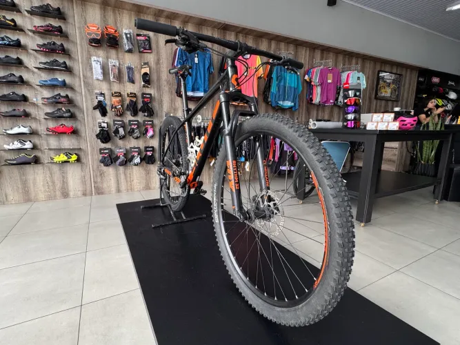 Bicicleta Scott 925 carbono