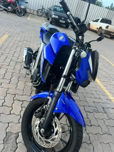 Fazer 250 2022 - Moto top, único dono e conservada