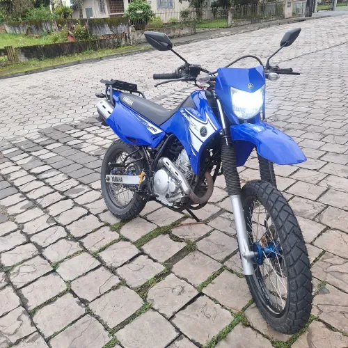 Vendo lander xtz250 2008 