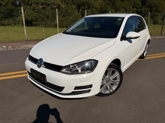 Volkswagen Golf Highline 1.4 TSI Total Flex Aut. 2015