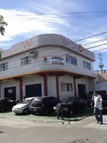 CENTRO - AV DA UNIVERSIDADE 3319 LOJA 02 - Aproximadamente 28m².