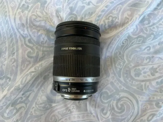 Lente Canon EFS 18-200mm