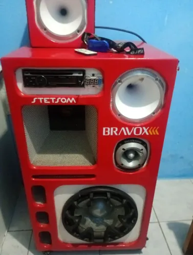 Caixa bob paredão super potente