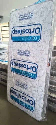 Colchão de Solteiro D33, 14cm de espuma "PROMOÇÃO" 0.88x1.88, Marca ORTOSLEEP, novos 