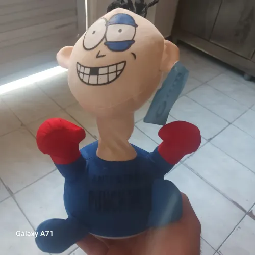 Boneco de Pelúcia Punch-Out