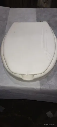 Assento elevado para vaso sanitário 