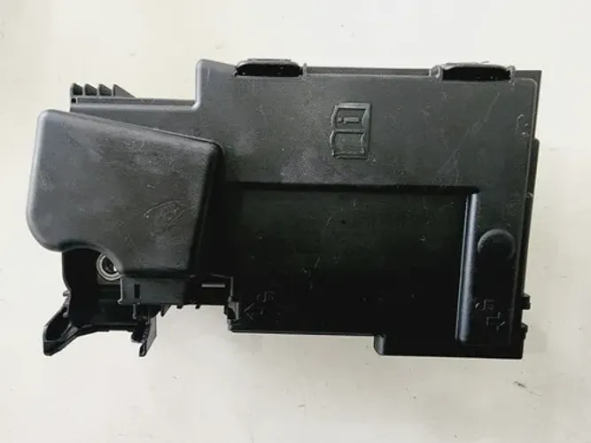 Bloco Fusível Da Bateria Gm Cruze 1.4 Turbo Auto 2022 8890