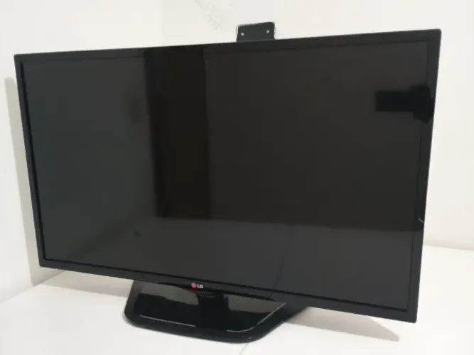 TV LED 39" LG Full HD 39LN5400 (PEÇAS)