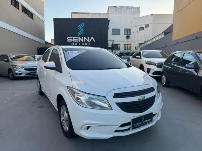 Chevrolet Onix Hatch LT 1.0 8V Flexpower 5P Mec. 2015